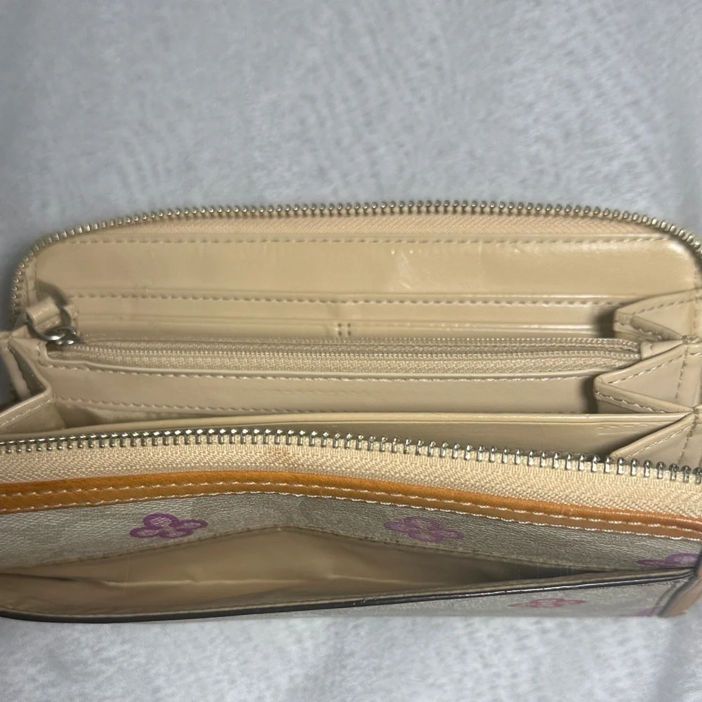 Coach Beige Wallet with Red and Purple Accents - Picture 5 of 7